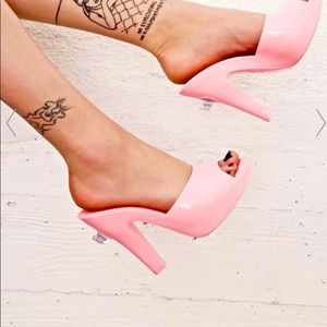⭐️BNIB Bubblegum Pink Melissa + Jeremy Scott Inflatable Heels Size 7⭐️Dust Bag!